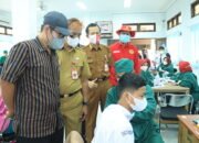 Ratusan Pelajar SMP Ikuti Vaksin Covid-19