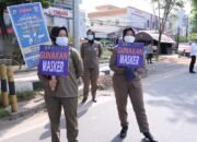 Kemarin Pasrah, Sekarang Tak Terima Ditetapkan Level IV 9 Kemarin Pasrah, Sekarang Tak Terima Ditetapkan Level IV