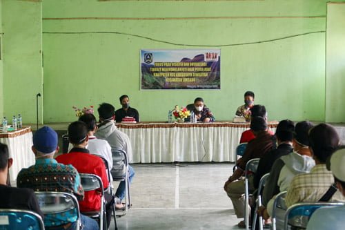 hal 12 HSS 1 3 klm 19