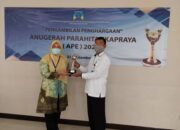 HSU Kembali Terima Penghargaan