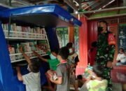 Hadir di Kasarangan, Perpustakaan Keliling dimanfaatkan Anak - anak untuk Belajar 12 Hadir di Kasarangan, Perpustakaan Keliling dimanfaatkan Anak – anak untuk Belajar