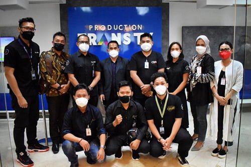 15 Kalteng 1 KPID Kalteng saat koordinasi dengan Transmedia