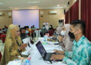 Gunakan Gaun Pengantin, Nordiana Ambil Uang BTPKLW 17 Gunakan Gaun Pengantin, Nordiana Ambil Uang BTPKLW