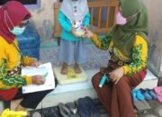 PPKM Turun Level, Petugas Posyandu Genjot Door To Door Pantau Kesehatan Masyarakat 25 PPKM Turun Level, Petugas Posyandu Genjot Door To Door Pantau Kesehatan Masyarakat