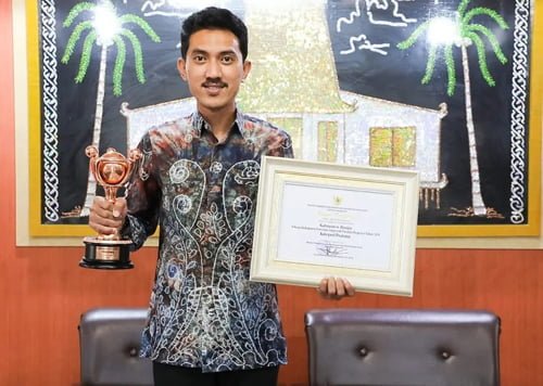 HAL 16 35 klM Martapura APE 2020