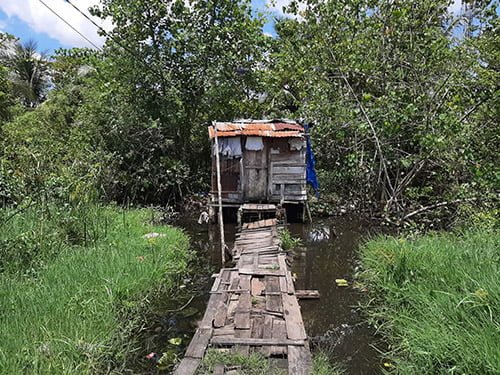 Hal 10 3 Klm Tertinggal
