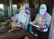 Nur Asia Uno Borong Kain Sasirangan dan Tas Purun