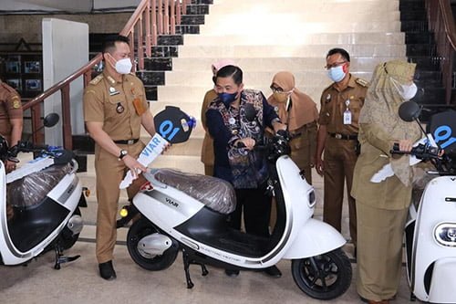 Lurah se Kota Banjarmasin Dapat Motor Listrik 1 Hal 9 3 KLm KOntrak Satu 8