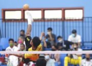 Takraw Tertahan di Perempatfinal 16 Takraw Tertahan di Perempatfinal