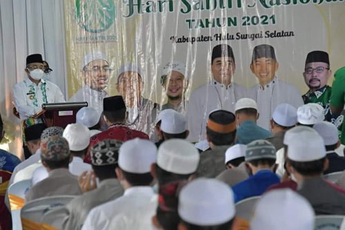 Peringatan Hari Santri Nasional 2021 di Kabupaten HSS 1 hal 12 HSS 3 klm 14