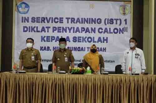 Wabup Buka IST 1 Diklat Penyiapan Calon Kepala Sekolah HST 2 hal 2 HST 2 3 klm 2
