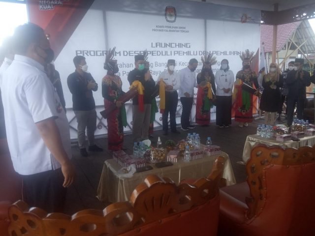 15 Kalteng 2 Launching desa peduli pemilu dan pemilih scaled
