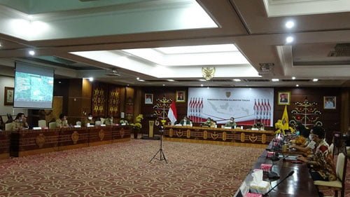 Pj. Sekda Kalteng : Reforma Agraria Ciptakan Sumber Kemakmuran. 1 15 Kalteng 2 Rakor percepatan pelaksanaan reforma agraria