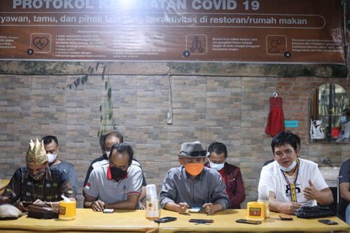 15 Kalteng HL Suasana jumpa pers yang melibatkan sejumlah ormas