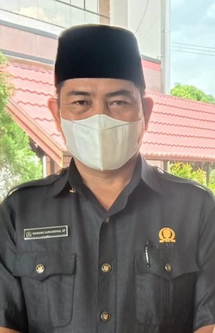 15 Katingan Wakil Ketua DPRD Katingan Nanang Suriansyah