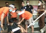 Tiga Tersangka Peragakan 29 Adegan Pembunuhan di Gang Serumpun 27 Tiga Tersangka Peragakan 29 Adegan Pembunuhan di Gang Serumpun