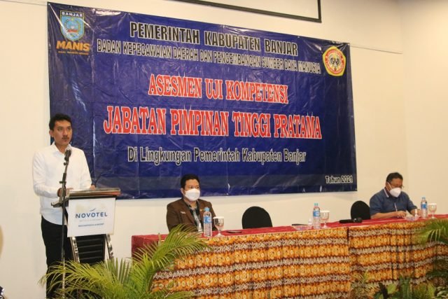 Hal 16 4 KLm Martapura Uji Kompetensi scaled