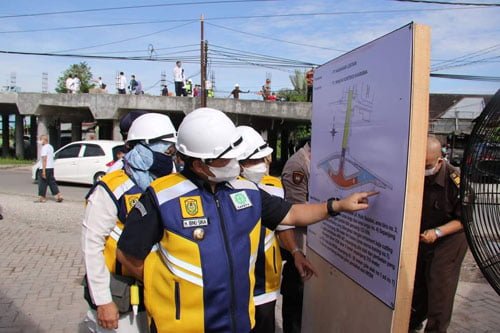 Hal 9 3 Klm Pantau Jembatan