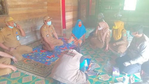 Percepat Capaian Vaksinasi Lansia Dilaksanakan Door To Door 1 hal 12 Tanbu 25 klm 8