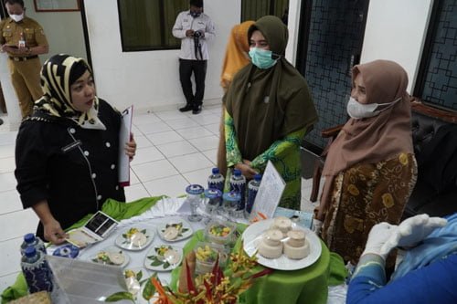 HST Ikuti Lomba Cipta Menu B2SA Tingkat Provinsi Kalsel 3 hal 2 HST 2 3 klm 3