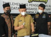 Dinas DPPRD HSU Pasang Tapping Box di Puluhan Tempat Usaha