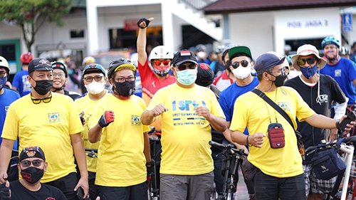 13 3klm paman birrin jpg