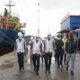 15 Kalteng 1 Wagub Kalteng H EDy Pratowo dan rombongan saat meninjau pelabuhan trisakti