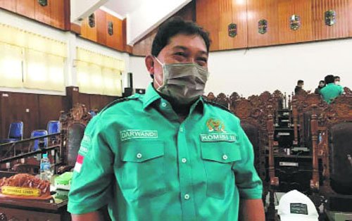 Legislator Dorong Instansi Terkait Berinovasi Tingkatkan PAD Kapuas 1 16 kapuas copy