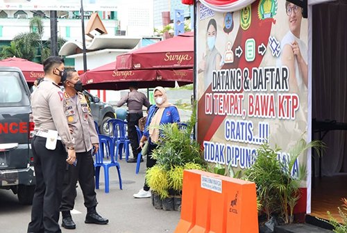 Pos Pengamanan dan Pelayanan Nataru jadi Gerai Vaksinasi 1 6 pos 4klm