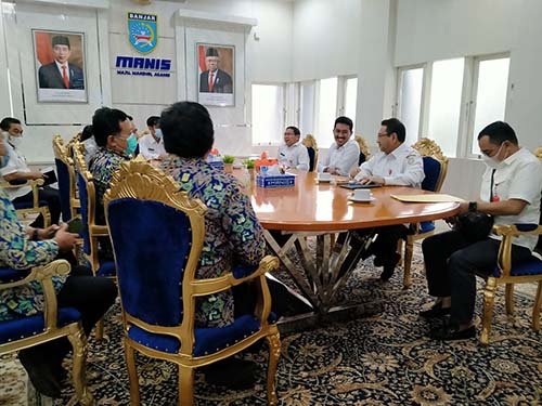 Hal 10 3 KLm Martapura RIAM KIWA