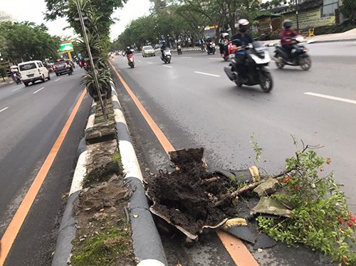 Hal 10 3 KLm Pot Pecah