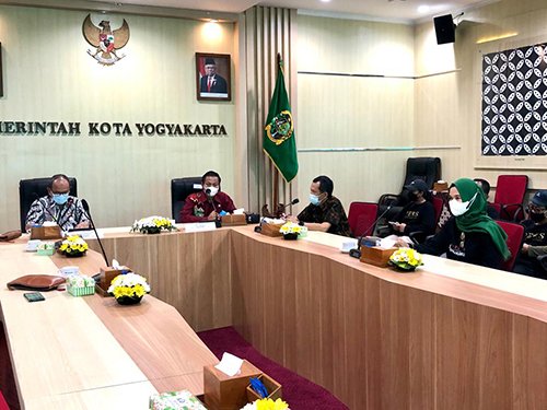 Hal 10 3 Klm BJB 2 3