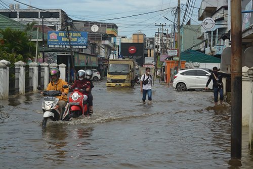 Hal 10 3 Klm Jalan Cendana