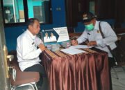 Karang Intan Terima Kartu Kendali LPG