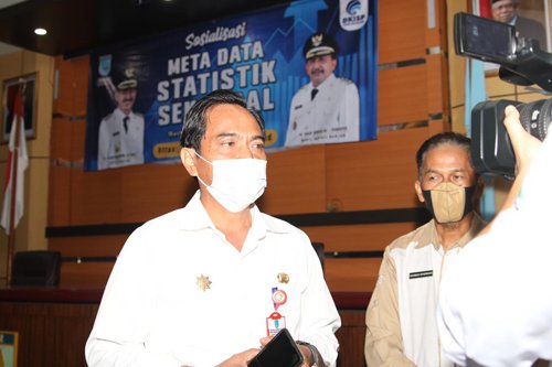 Hal 16 4 KLm Martapura SOSIALISASI METADATA2