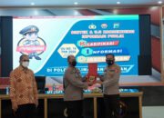 Polda Kalsel Bahas Soal Uji Konsekuensi Daftar Informasi Publik 13 Polda Kalsel Bahas Soal Uji Konsekuensi Daftar Informasi Publik