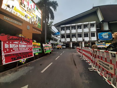 Hal 9 4 Klm Karangan Bunga