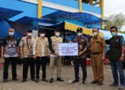 UPZ BANK KALSEL Bantu Warga Terdampak Banjir Hulu Sungai Tengah RP100 Juta