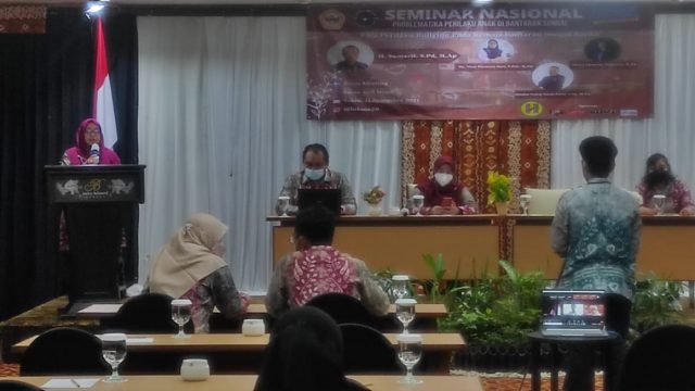 Prodi BK ULM Angkat Seminar Perilaku dan Problematika Remaja Bantaran Sungai 1 IMG 20211211 WA0037 scaled