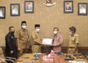KPSPAMS Desa Purwodadi Terima Penghargaan Pamsimas Award