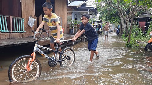Kawasan Bantim Tak Luput dari Banjir 1 hal9 3klmbartim