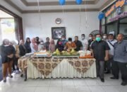 Dapat Gelar "Koran Gila" di Usia 22 Tahun 10 Dapat Gelar “Koran Gila” di Usia 22 Tahun
