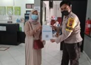 Bhabinkamtibmas Berikan Pendampingan Pengamanan Vaksin 24 Bhabinkamtibmas Berikan Pendampingan Pengamanan Vaksin