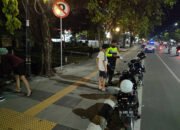 15 Unit Roda Dua Parkir di Bahu Jalan Ditilang 12 15 Unit Roda Dua Parkir di Bahu Jalan Ditilang