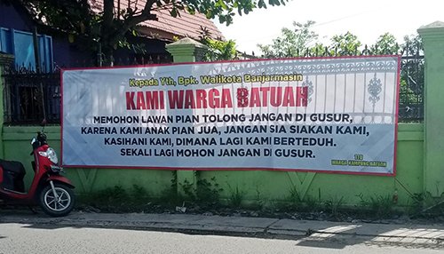 Hal 9 3 Klm Tolak Revitalisasi