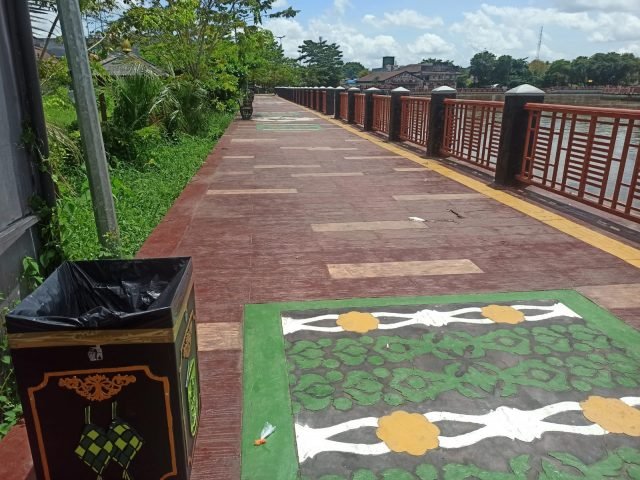 Baru Selesai Finishing, 2 Tutup Bak Sampah Siring Kampung Ketupat Sudah Dicuri 1 IMG 20220124 WA0070 scaled