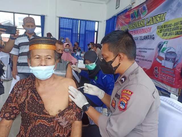 Suntik Booster Masyarakat Umum dengan Vaksin Hampir Kadaluarsa 1 IMG 20220126 WA0067 scaled