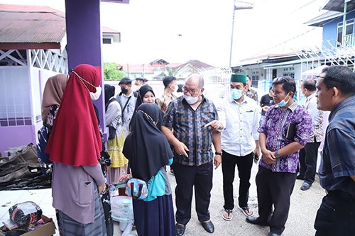 Lensa HSU Gambar 1 5 1