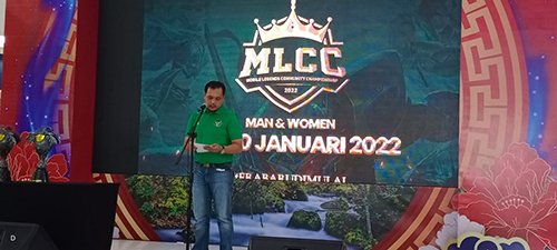 hAL 10 3 kLM bjb 1 12