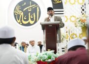 Ustadz H Encik Muhammad Jamil Budiman Isi Ceramah Lailatul Jumat di Mesjid Darul Azhar